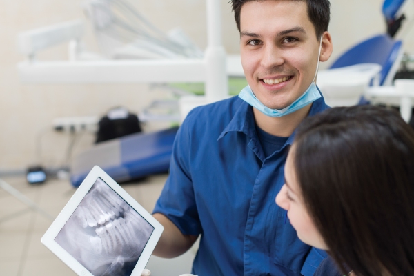 How an Emergency Dentistry Office Can Help You from Quasha Dentistry in Palm Beach Gardens, FL