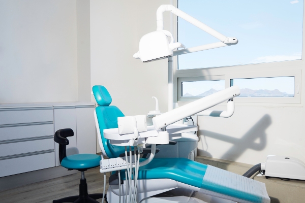 How Emergency Dentistry Can Help With Dental Trauma from Quasha Dentistry in Palm Beach Gardens, FL