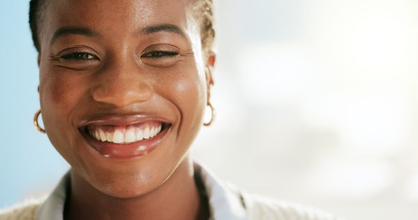 How A Smile Makeover Can Transform Your Confidence