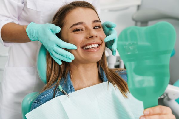 How Safe And Effective Is Professional Teeth Whitening?